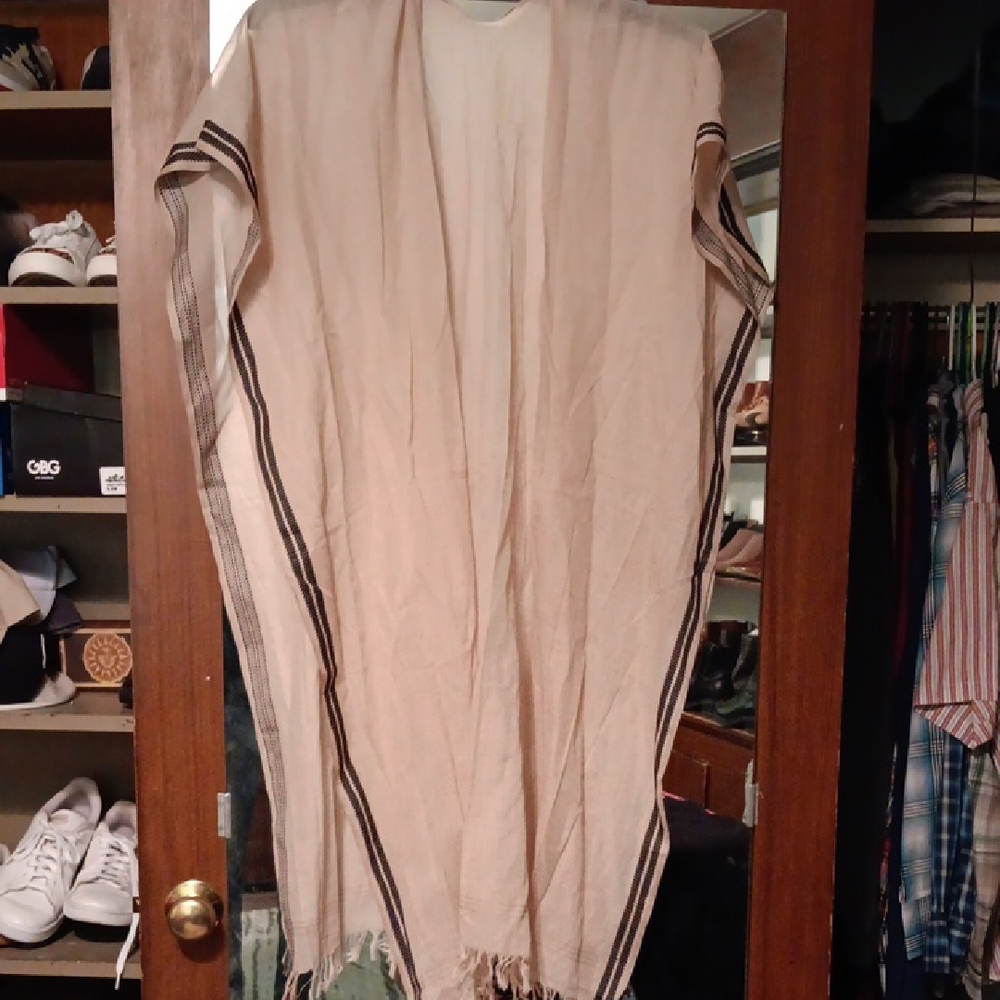 Eileen Fisher Cream and Black Patterned Shawl